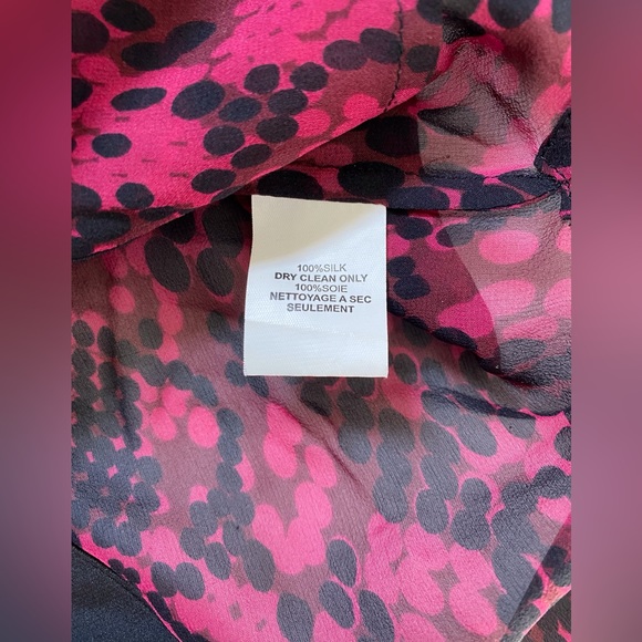 Trina Turk Sheer Patterned Cuffed Blouse - Picture 2 of 4